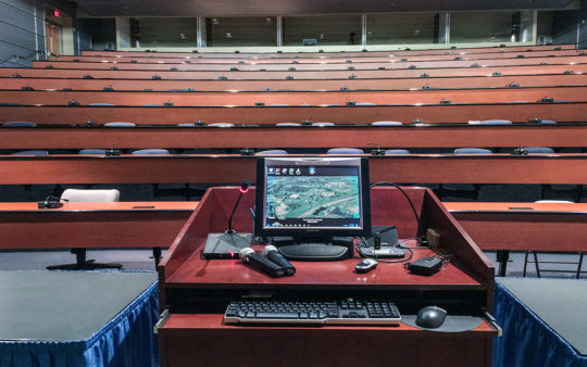 Auditorium front1-1a